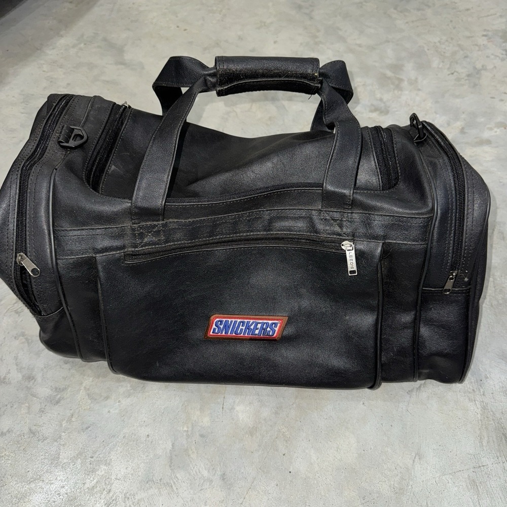 Leeds Snickers Black Leather Duffle Bag Embroidered Batch Zippers Carry On